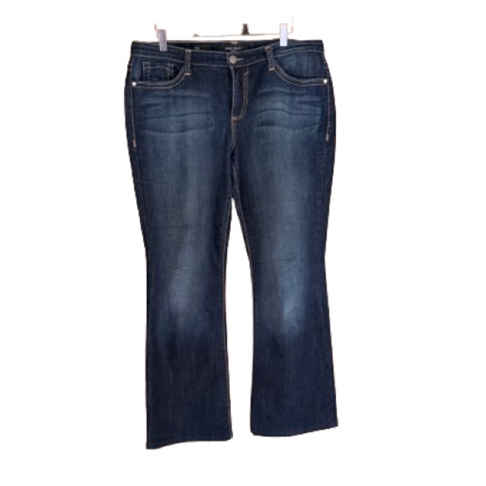 Nine West Boot Cut Jeans with rhinestones 14/32